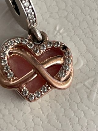 Pandora Corazón Infinito oro rosa y Plata
