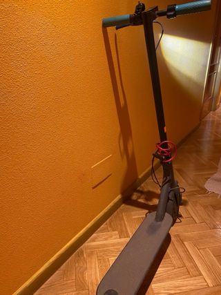 Patinete Xiaomi - Como nuevo Vendo por tengo coche