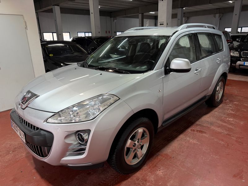 Peugeot 4007 2.2 HDI 156CV 2009 - foto 1