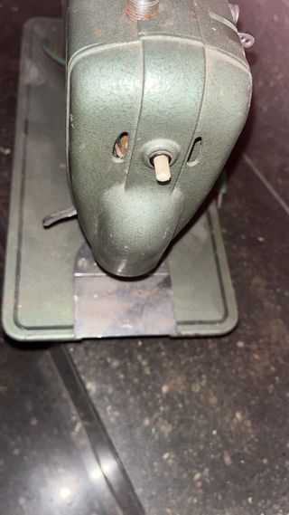 Máquina de coser vintage Refrey Transforma