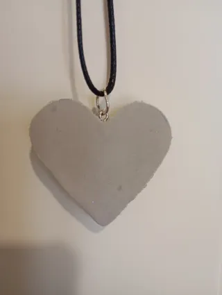 Collana Eremika a forma di cuore