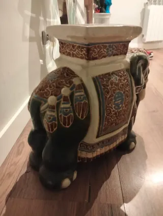 Mesa Elefante Cerámica Vintage