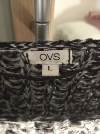 Maglione blu e bianco