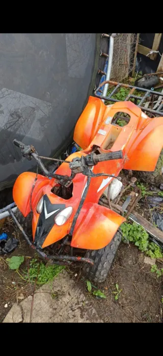 Quad infantil naraja y moto