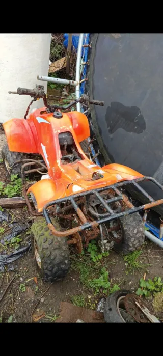 Quad infantil naraja y moto