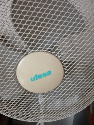 Ventilador Ufesa  Blanco