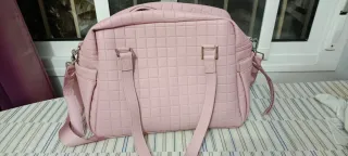 Bolso carrito bebé Mayoral rosa.