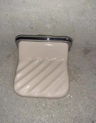 Jabonera antigua cerámica y metal buen estado