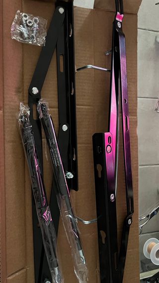 Visagras y Amortiguadores para Canapé