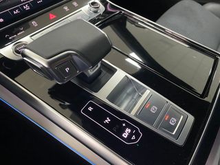 Audi Q8 Black line Quattro 50 3.0 TDI 286CV EL TOP