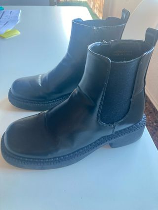 Botines negros mujer