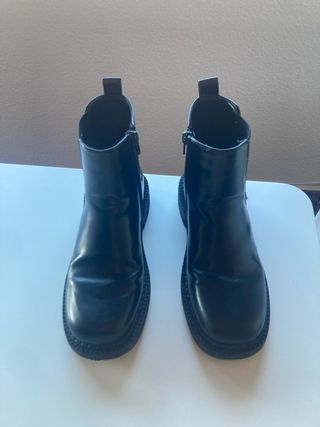 Botines negros mujer