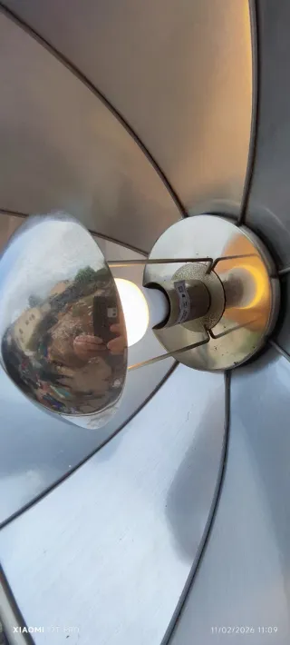 LAMPARA DE PIE TRIPODE GRAN CALIDAD