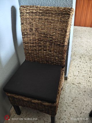 Mesa comedor madera y cristal + 6 sillas