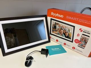 Marco Fotos Digital WiFi Byybuo 15.6