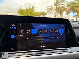 Volkswagen Golf 8 2.0tdi grey 2021