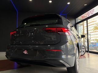 Volkswagen Golf 8 2.0tdi grey 2021