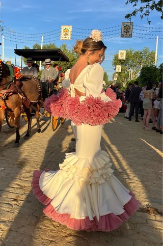 Vestido Flamenca Beige y Rosa