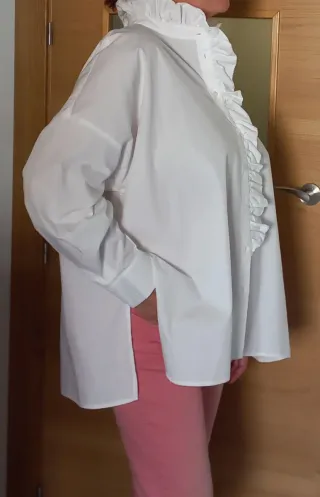 Camisa oversize. ZARA. SIN ESTRENAR. Talla S.