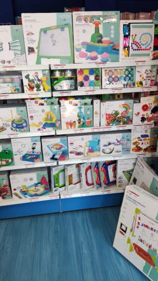 Estanterías metálicas de tienda varios modelos