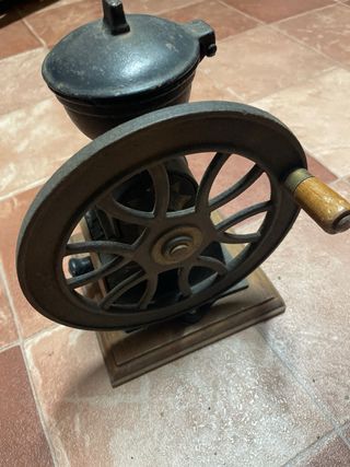 Molinillo de café antiguo ELMA