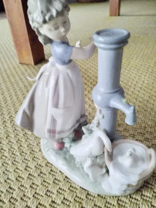 Figura Lladro Niña con Patos