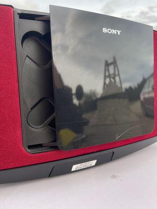 Minicadena Sony iPod/iPhone Bluetooth Roja