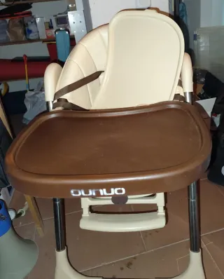 Trona OUNUO beige y marrón