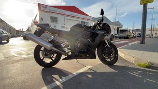 Yamaha R6 2005 Negra