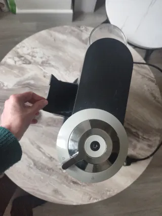 CAFETERA NESPRESSO Krups Blanca