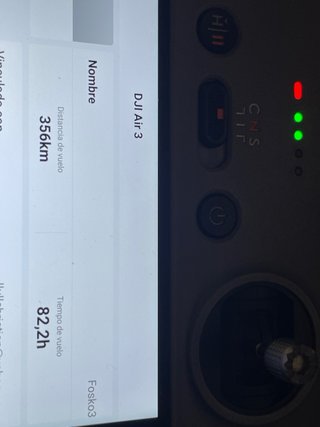 Dron DJI AIR 3 +2 baterias+ cargador+RC2+ maleta