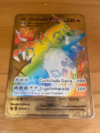 Carta Pokémon Charizard VMAX Rainbow Rare