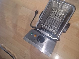 Freidora Eléctrica 4L
