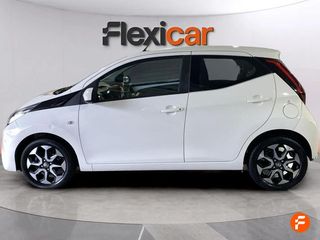 Toyota Aygo 1.0 70 x-play