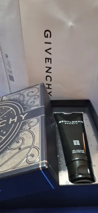 Givenchy Gentleman Society Gel Doccia