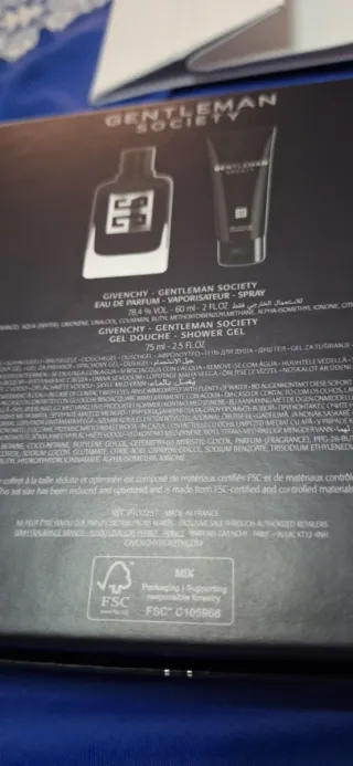 Givenchy Gentleman Society Gel Doccia