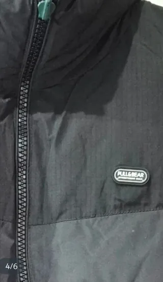 Chaleco Pull&Bear Negro/Verde Talla M