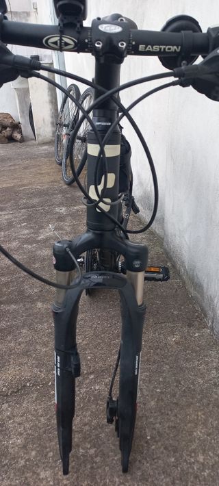 Bicicleta CUBE Cross Lite Talla 54