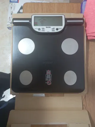 Báscula Tanita InnerScan V