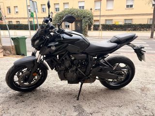 Yamaha MT-07 A2 2022 Negra