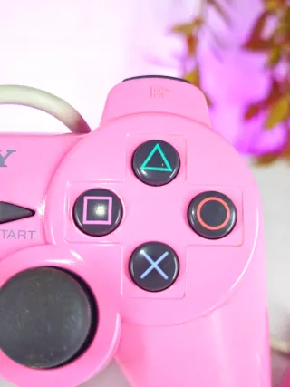 Mando Rosa edición especial PS2 Slim