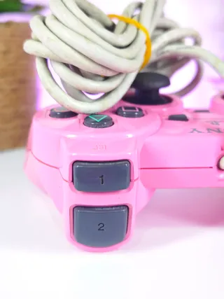 Mando Rosa edición especial PS2 Slim