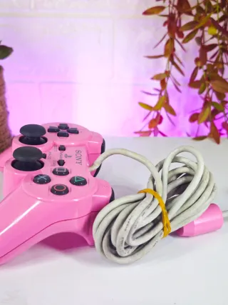 Mando Rosa edición especial PS2 Slim
