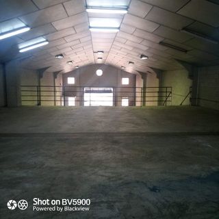 "BAR-RESTAURANTE +NAVE:¡Ocasión Única en Olivenza!