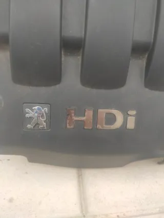 Tapa motor Peugeot HDI