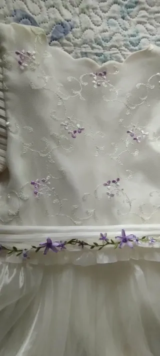Vestido Primera Comunión blanco y morado