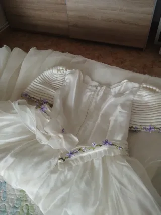 Vestido Primera Comunión blanco y morado