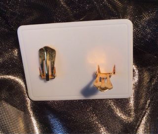 Pendientes clip vintage negros y dorados