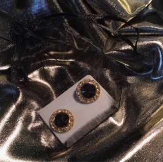 Pendientes clip vintage negros y dorados