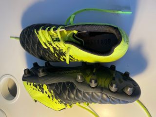 Botas de fútbol Kipsta Agility 500